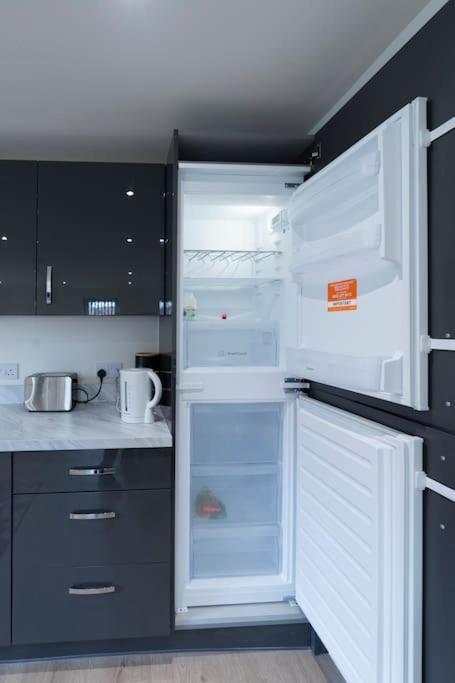 Luxury Ground Floor 2 Bedroom Apartment Free Wifi & Parking Шефилд Экстерьер фото